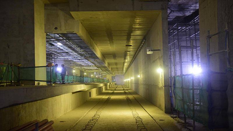 Hình ảnh thực tế tuyến metro số 1 ở phía dưới đường hầm.