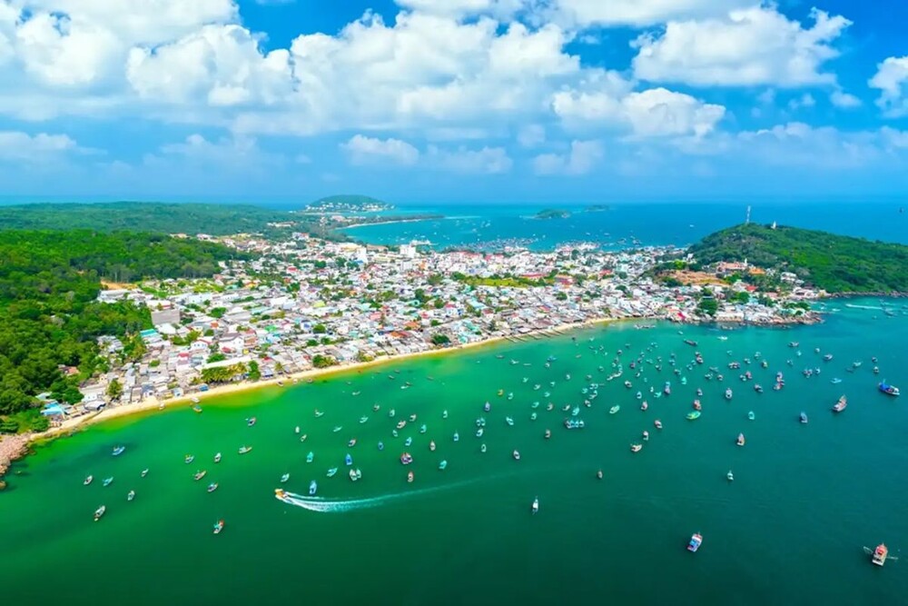 Phú Quốc trong giai đoạn bứt phá mạnh mẽ về hạ tầng để chuẩn bị trở thành địa điểm đăng cai APEC 2027.