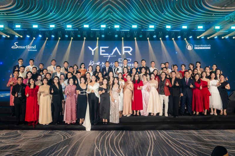 SMARTREALTORS TỔ CHỨC YEAR END PARTY 2025 TẠI 3 MIỀN year-end-party-20251