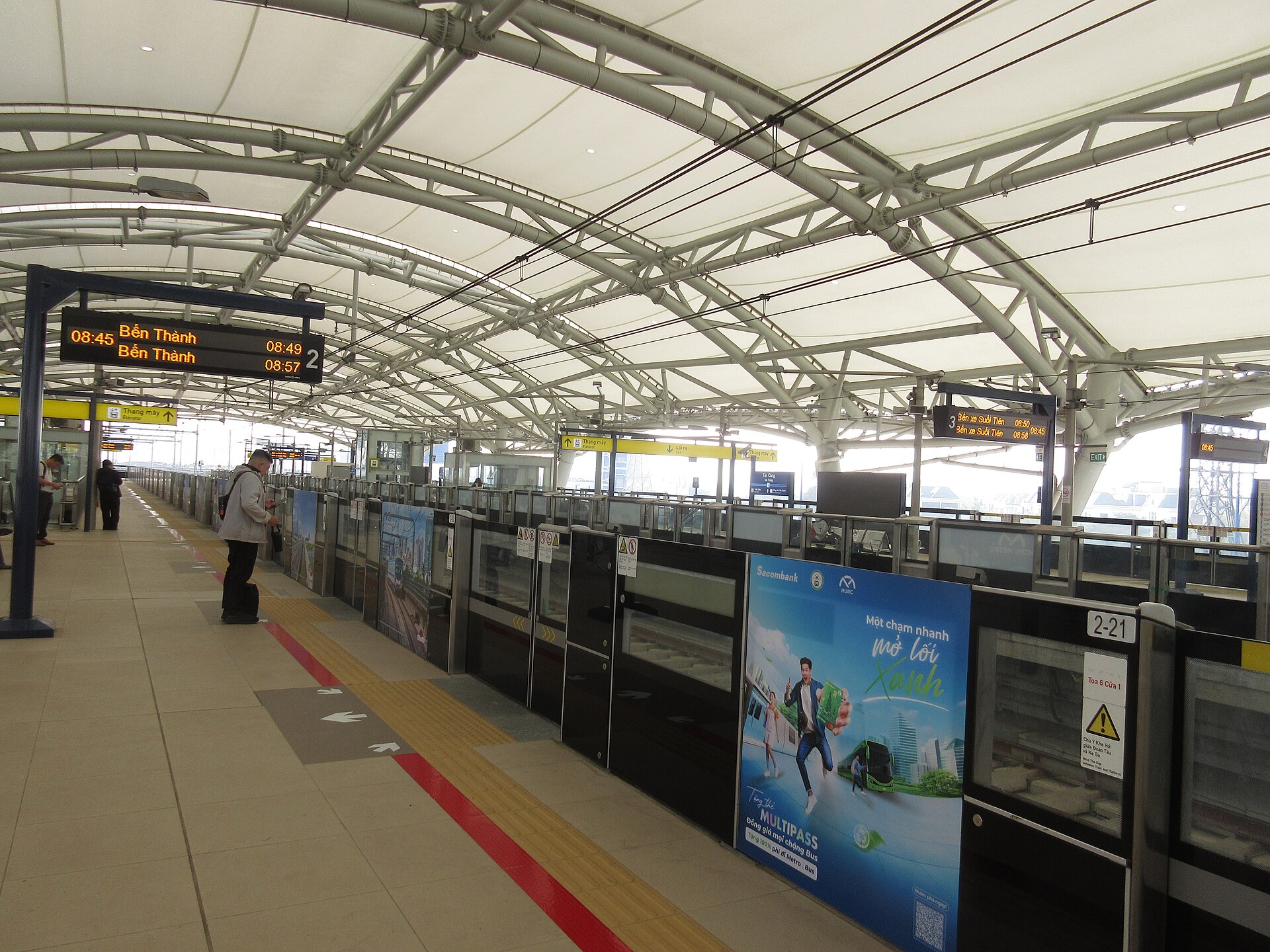 Tuyến metro số 3 TP.HCM năm 2026: rút còn 32,5 km An Hạ – Tao Đàn, nhánh Hiệp Bình Phước chuyển sang tuyến Bình Dương sân ga tân cảng metro số 1 với bảng giờ tàu đi bến thành và cửa chắn ke ga